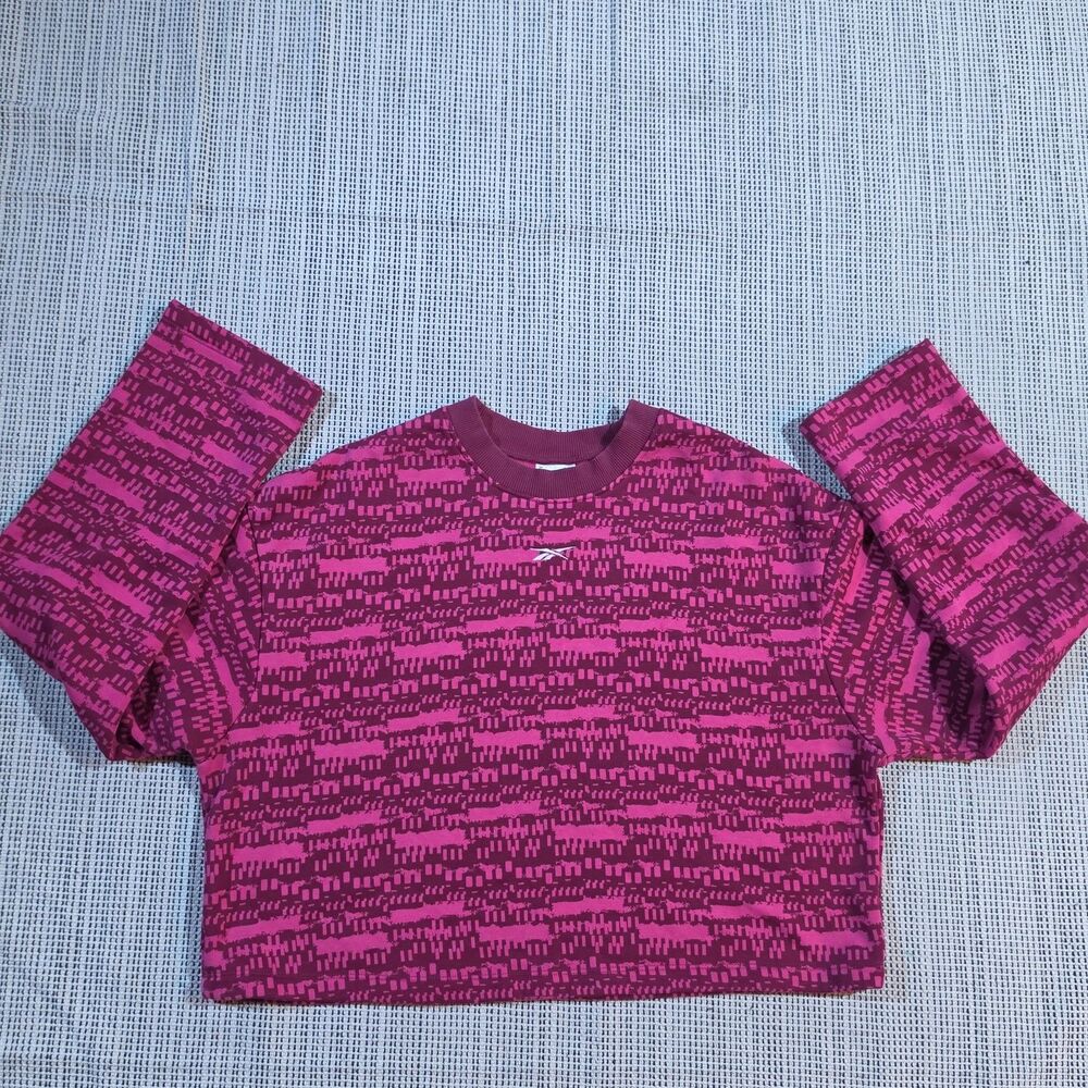 Reebok Pink MYT Gorpcore Training Shirt Sweatshirt Fleece Women's Size M Cotton